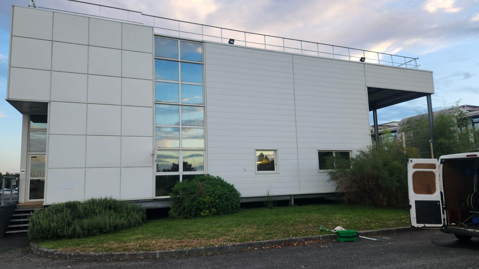 WhatsApp Image 2025-10-22 at 15.10.31